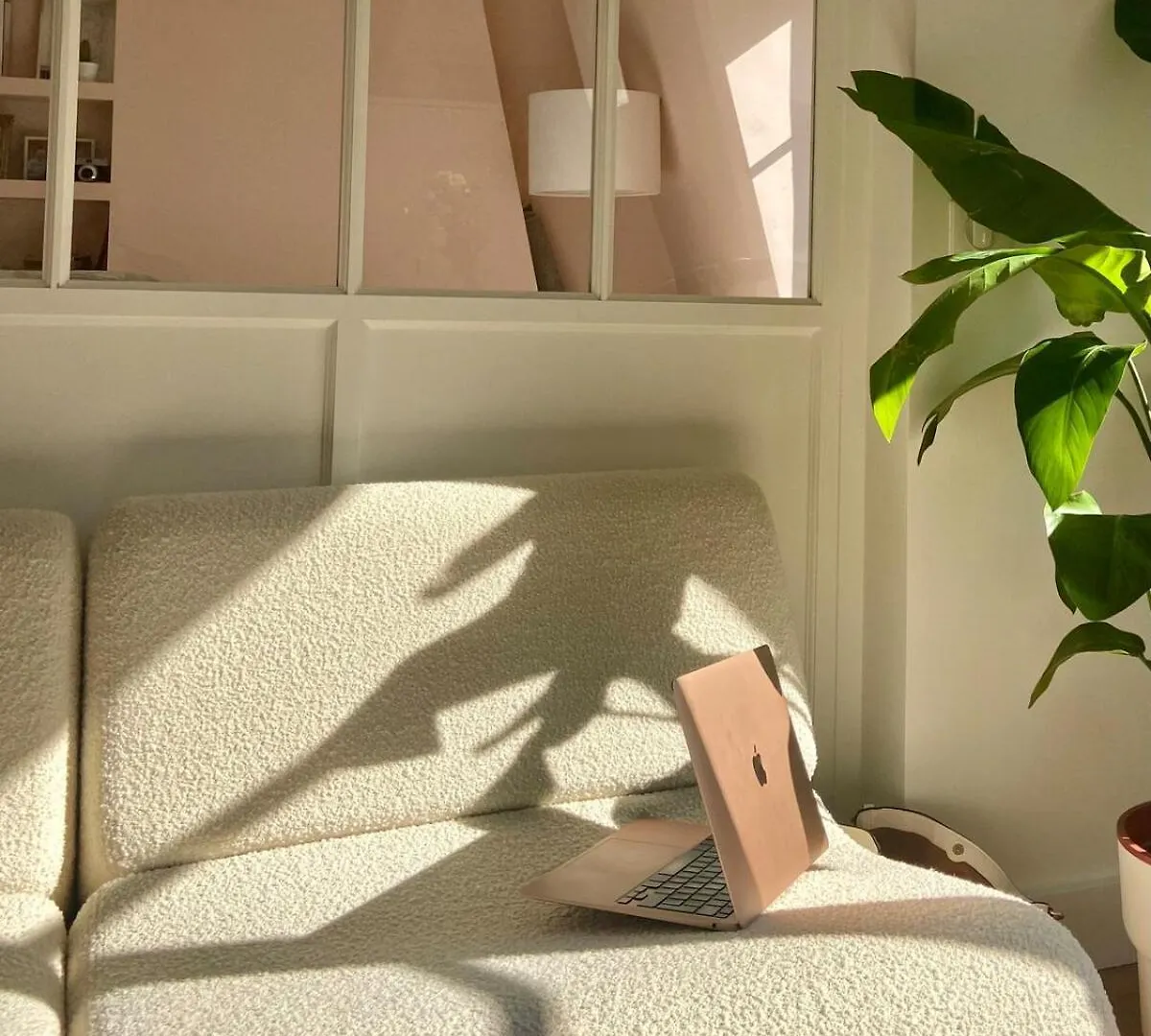 Apartment For 2 - Emily In Paris Neighborhood