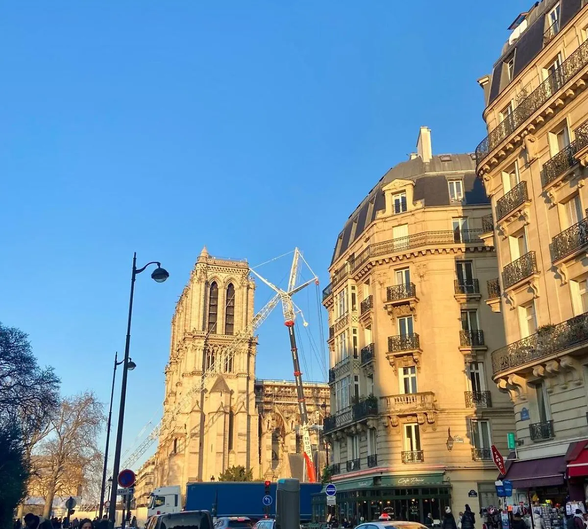 Apartment For 2 - Emily In Paris Neighborhood